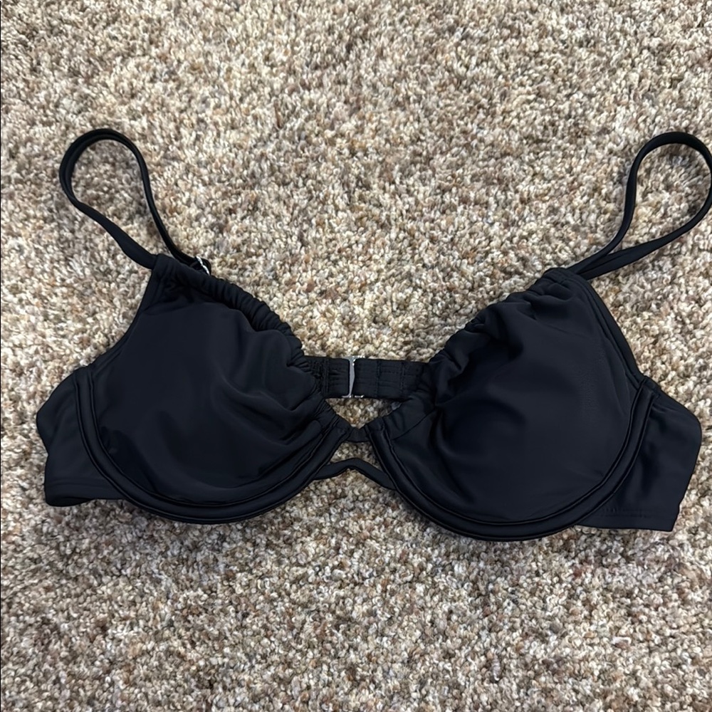 Cupshe Black Bikini Swimwear with Adjustable Straps and Removable Padding